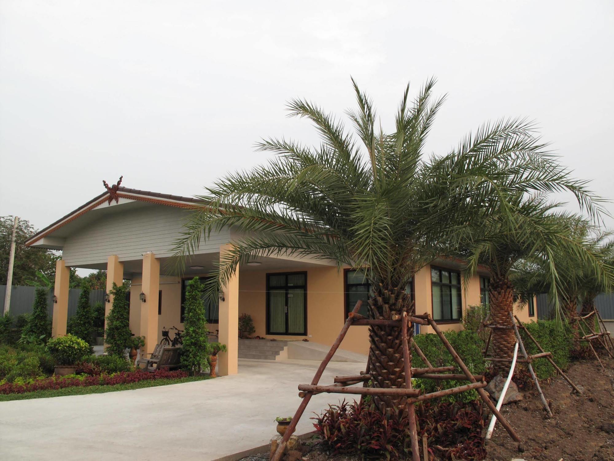 Qg Resort Banguecoque Exterior foto